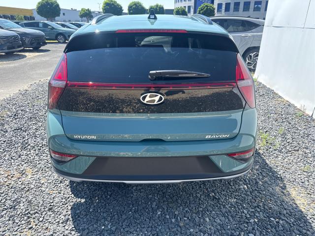 Hyundai / BAYON / Grau / / / 