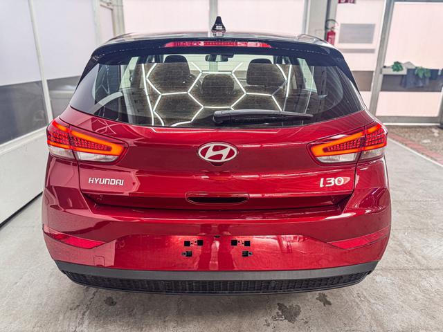 Hyundai i30 STYLE ALU SHZ NAVI RFK PDC 
