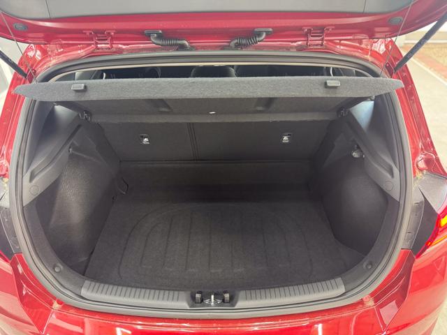 Hyundai i30 STYLE ALU SHZ NAVI RFK PDC 