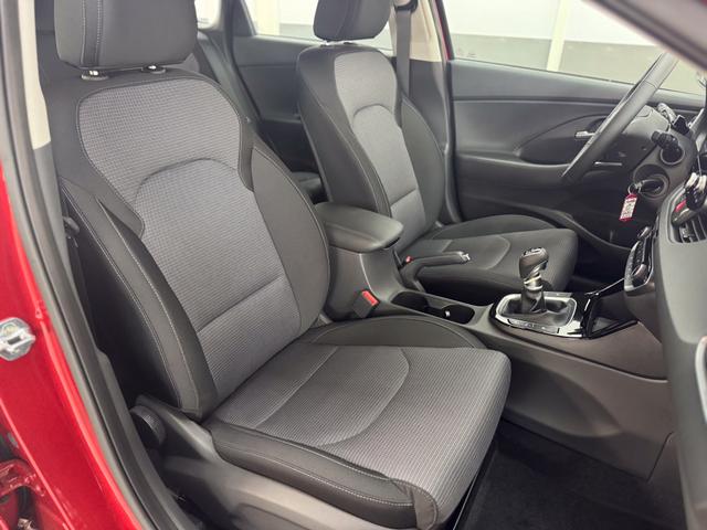 Hyundai i30 STYLE ALU SHZ NAVI RFK PDC 