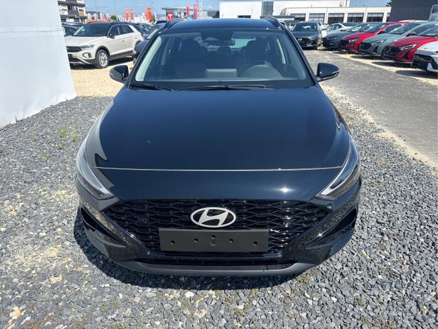 Hyundai / i30 / Grau / / / 