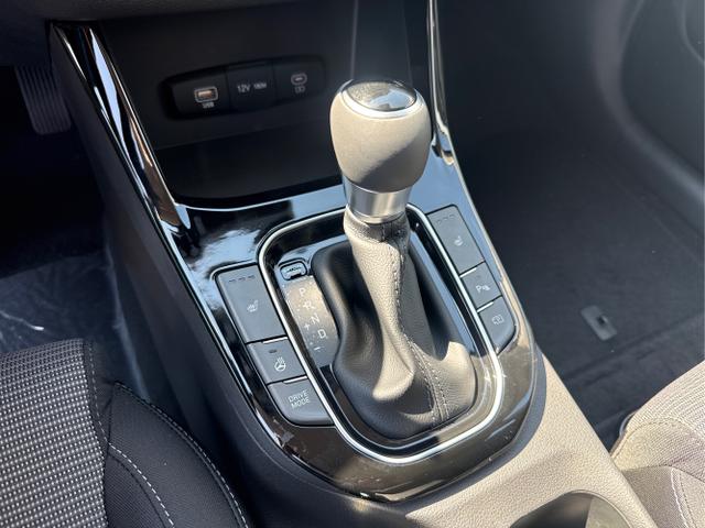 Hyundai / i30 / Grau / / / 
