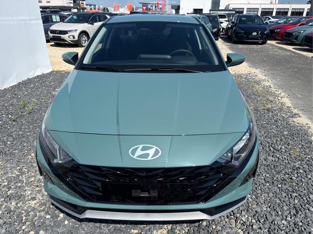 Hyundai / i20 / Grau / / / 