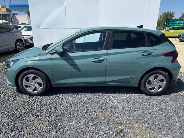 Hyundai / i20 / Grau / / / 