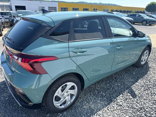 Hyundai / i20 / Grau /  /  / 