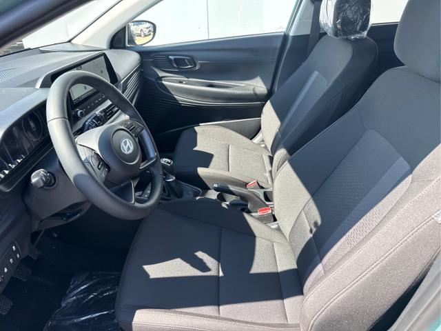 Hyundai / i20 / Grau /  /  / 