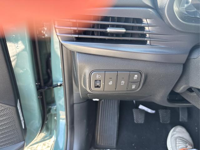 Hyundai / i20 / Grau /  /  / 
