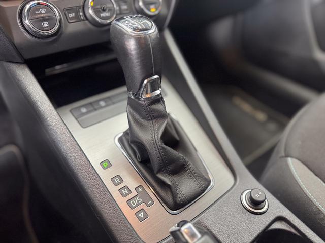 Skoda Octavia Combi JOY DSG XENON SHZ PDC TEMPOMAT 