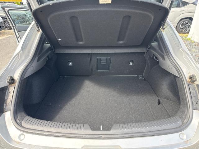 Hyundai / i30 / Grau / / / 