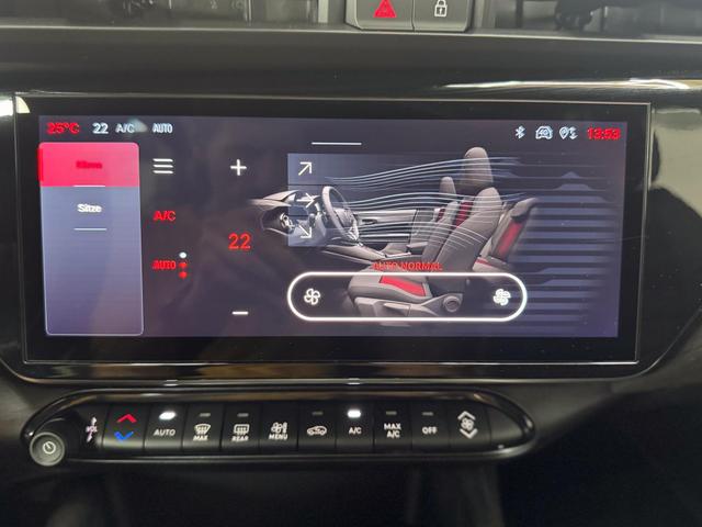 Alfa Romeo Junior SPORT SPECIALE DCT ACC MATRIX NAVI KEYLESS 