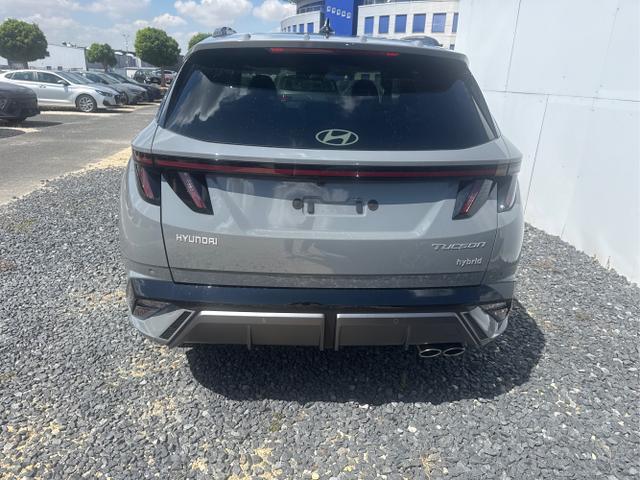 Hyundai / TUCSON / Grau /  /  / 