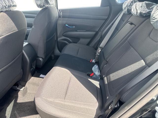 Hyundai / TUCSON / Grau /  /  / 