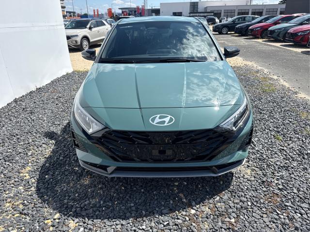 Hyundai / i20 / Grau /  /  / 