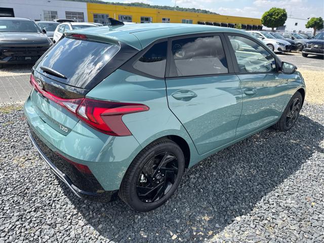 Hyundai / i20 / Grau /  /  / 