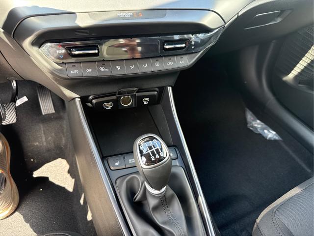Hyundai / i20 / Grau /  /  / 