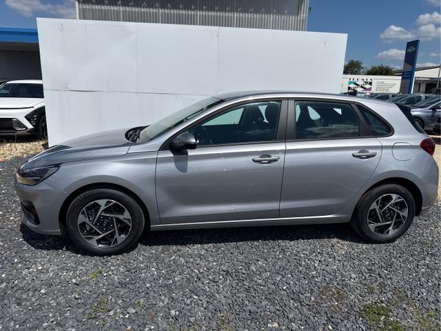 Hyundai / i30 / Grau /  /  / 
