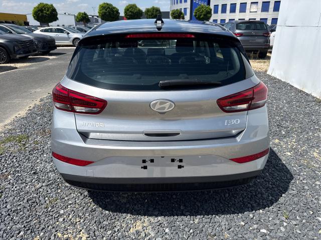 Hyundai / i30 / Grau /  /  / 
