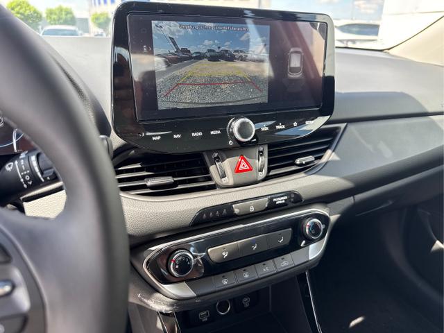 Hyundai / i30 / Grau /  /  / 