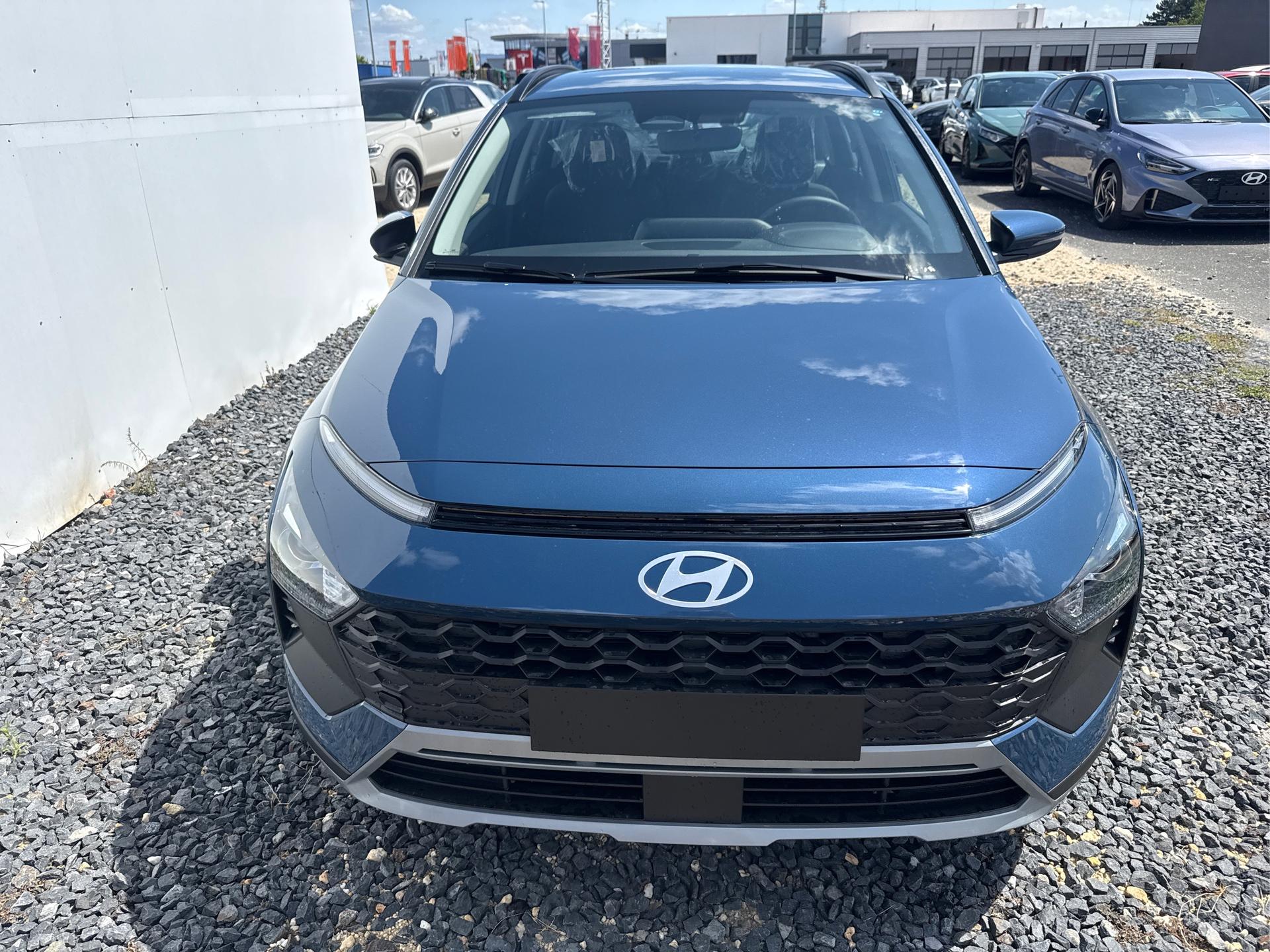 Hyundai / BAYON / Grau /  /  / 