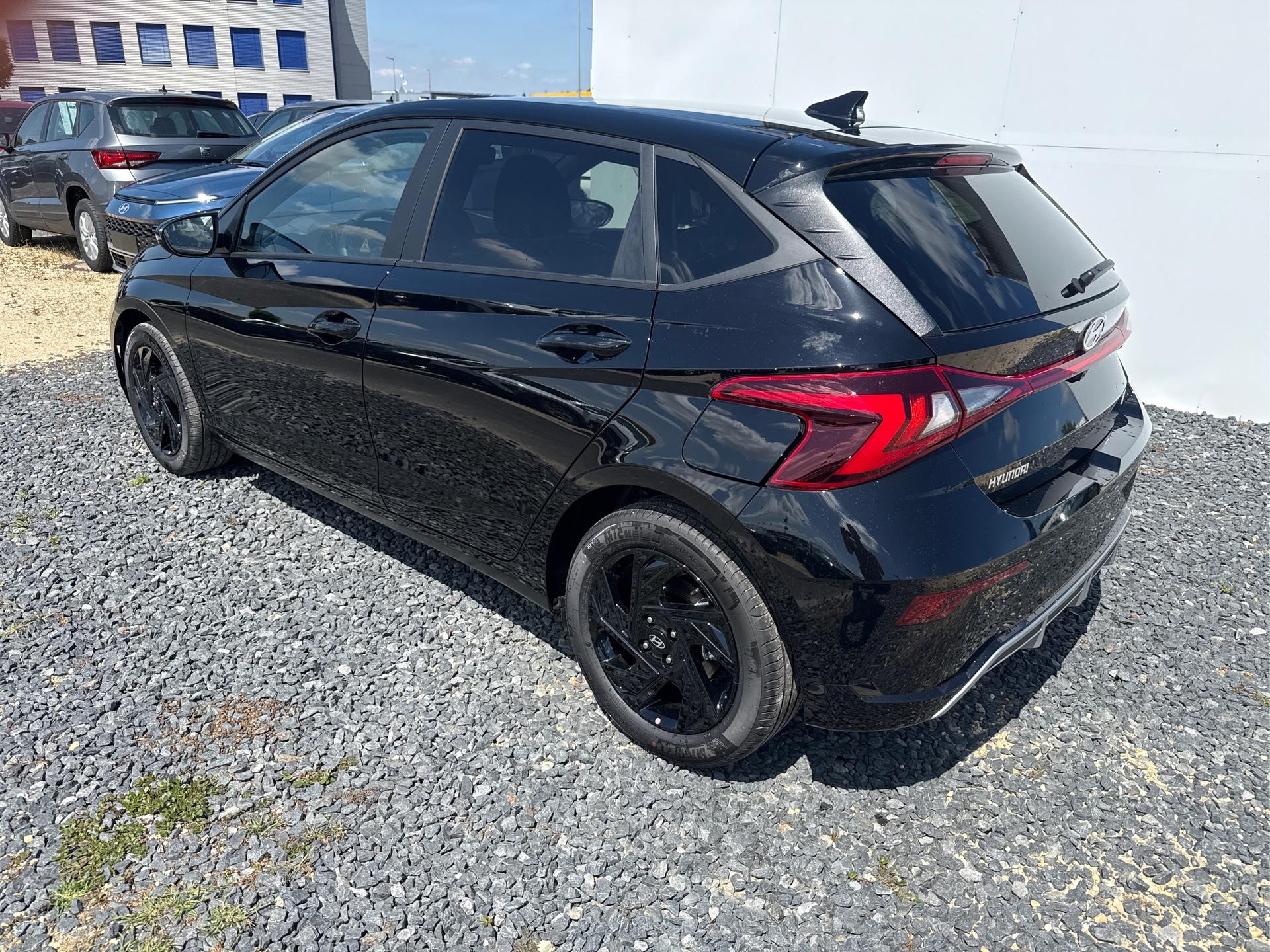 Hyundai / i20 / Grau /  /  / 