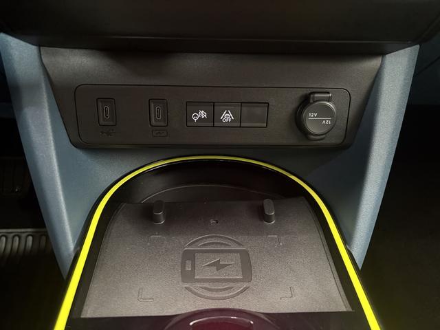 Fiat Panda La Prima AUT SHZ NAVI PDC v+h RFK 
