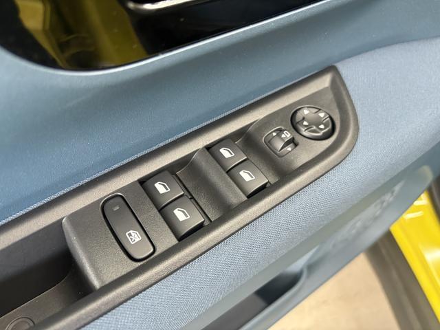 Fiat Panda La Prima AUT SHZ NAVI PDC v+h RFK 