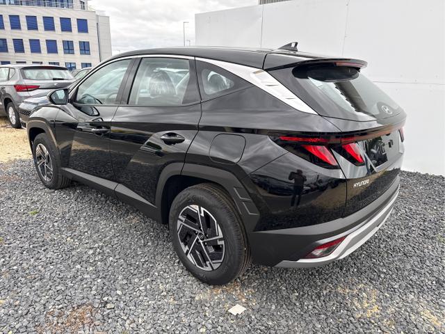 Hyundai / TUCSON / Grau /  /  / 