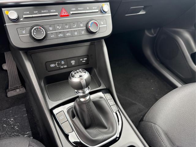 Hyundai / TUCSON / Grau /  /  / 