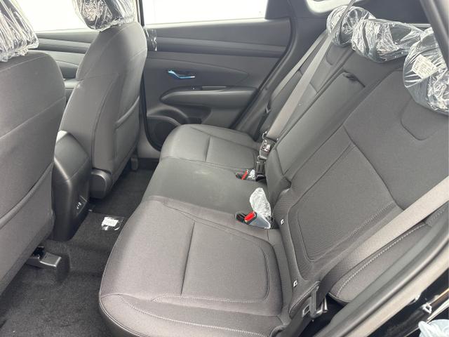 Hyundai / TUCSON / Grau /  /  / 