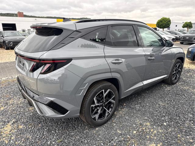 Hyundai / TUCSON / Grau /  /  / 