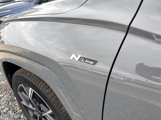 Hyundai / TUCSON / Grau /  /  / 