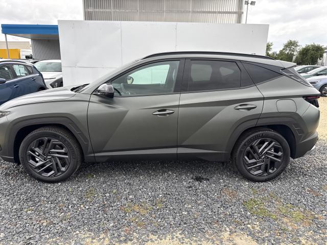 Hyundai / TUCSON / Grau /  /  / 