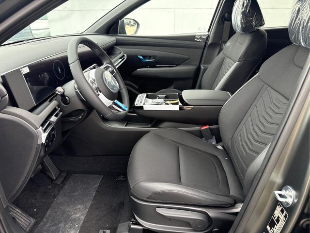 Hyundai / TUCSON / Grau /  /  / 