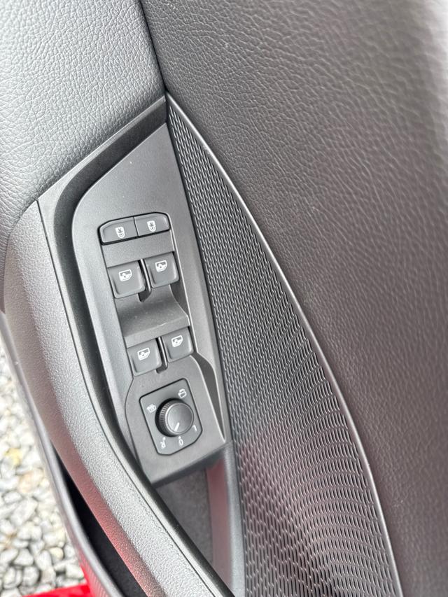 Skoda / Octavia / Grau / / / 
