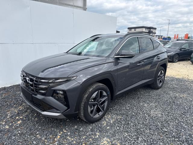 Hyundai / TUCSON / Grau / / / 
