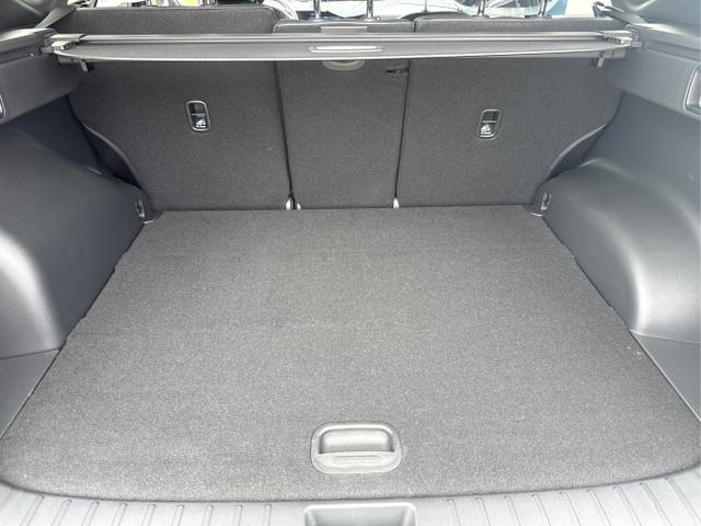 Hyundai / TUCSON / Grau / / / 