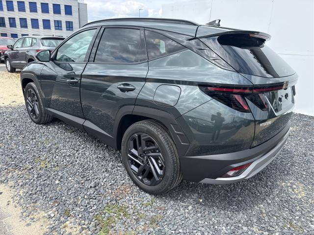 Hyundai / TUCSON / Grau / / / 