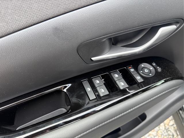 Hyundai / TUCSON / Grau /  /  / 