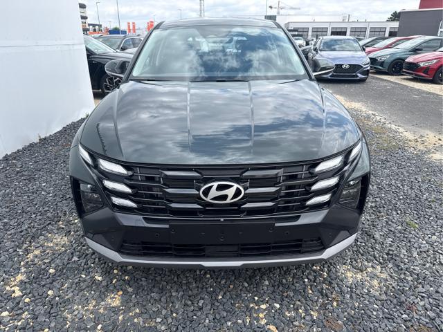 Hyundai / TUCSON / Grau / / / 