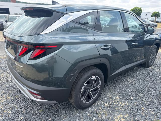 Hyundai / TUCSON / Grau /  /  / 