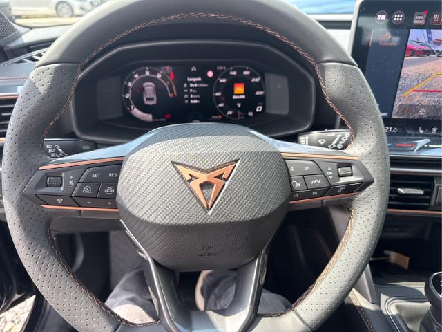 Cupra / Leon / Grau / / / 