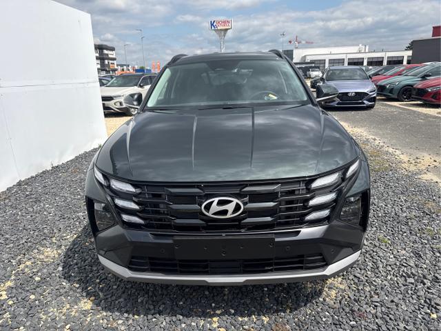 Hyundai / TUCSON / Grau / / / 