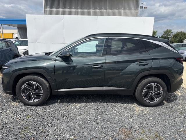 Hyundai / TUCSON / Grau / / / 