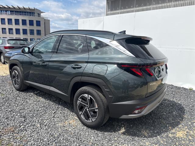 Hyundai / TUCSON / Grau / / / 