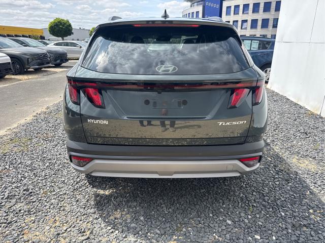 Hyundai / TUCSON / Grau / / / 