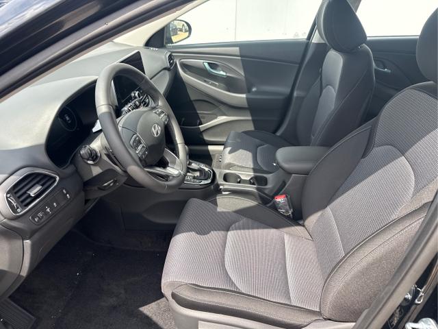Hyundai / i30 / Grau /  /  / 
