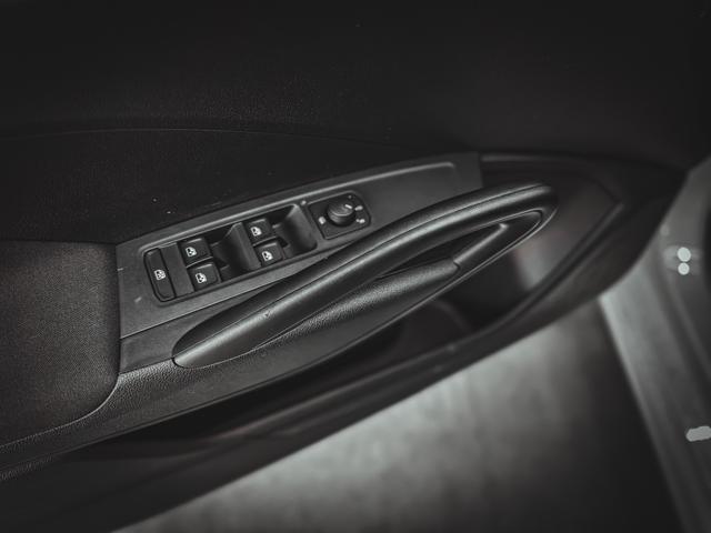 Skoda Fabia SELECTION DSG PDC v+h KLIMAAUTOMATIK 