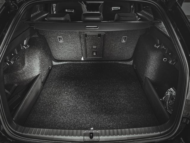 Skoda Octavia Combi SPORTLINE DSG AHK MATRIX 
