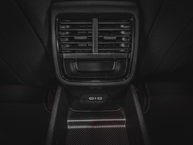 Skoda Octavia Combi SPORTLINE DSG AHK MATRIX 