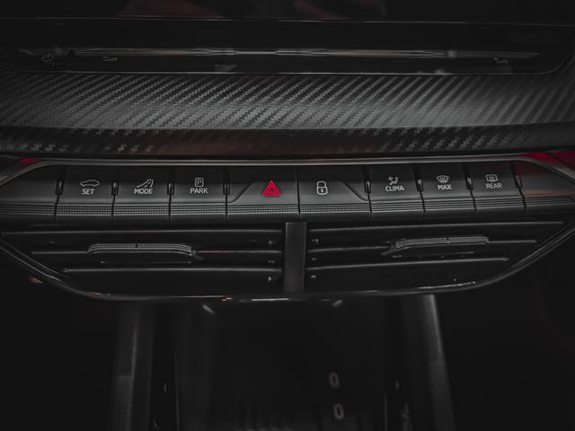 Skoda Octavia Combi SPORTLINE DSG AHK MATRIX 